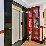 Oyo Townhouse 690 Hotel Admire Inn
